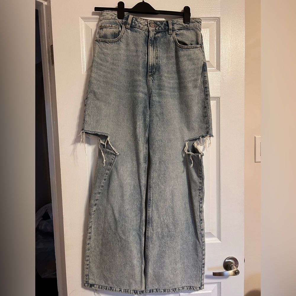 Dynamite distressed Wide Leg Jeans, 29
